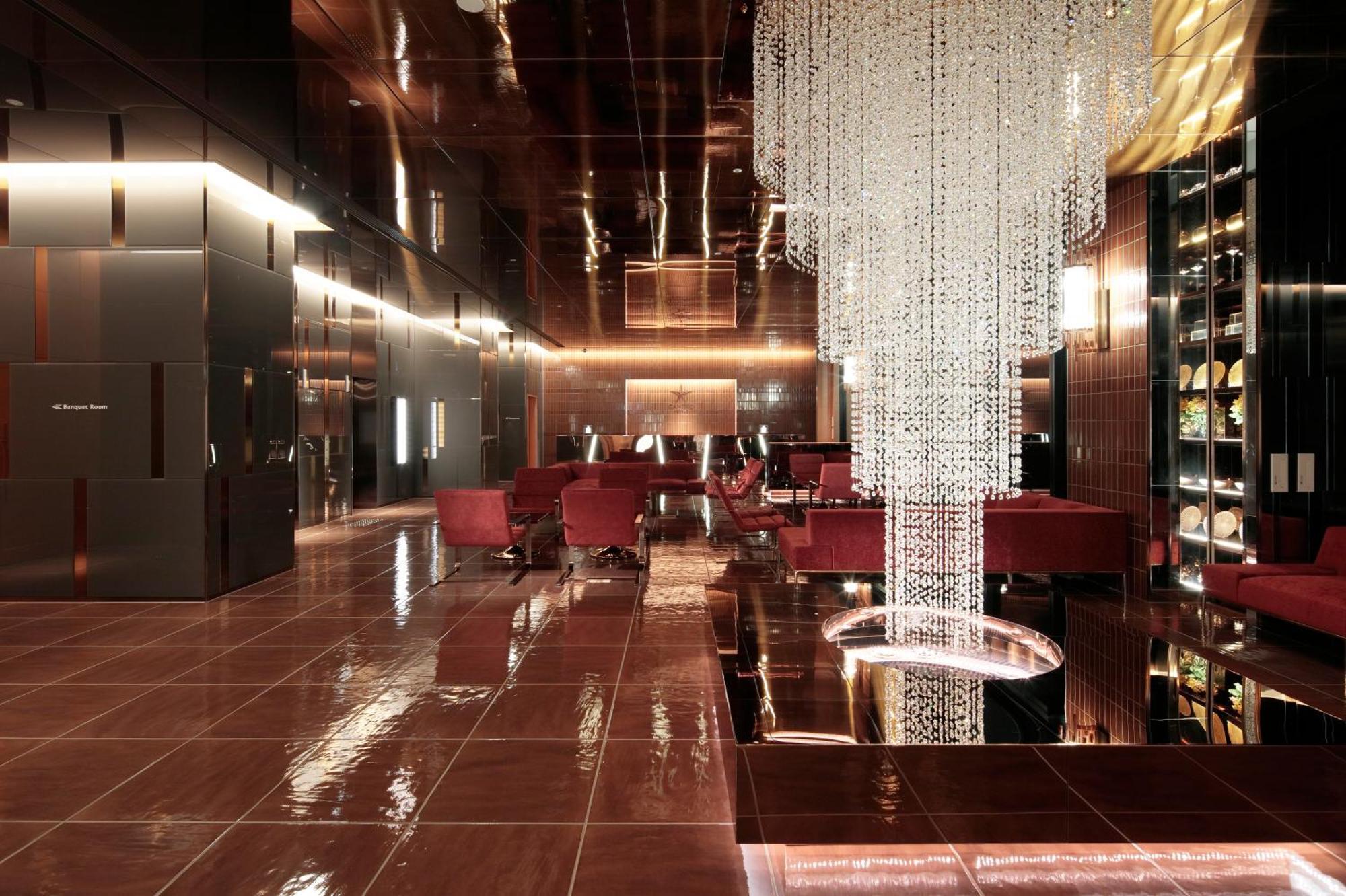 Candeo Hotels Osaka Хираката Екстериор снимка