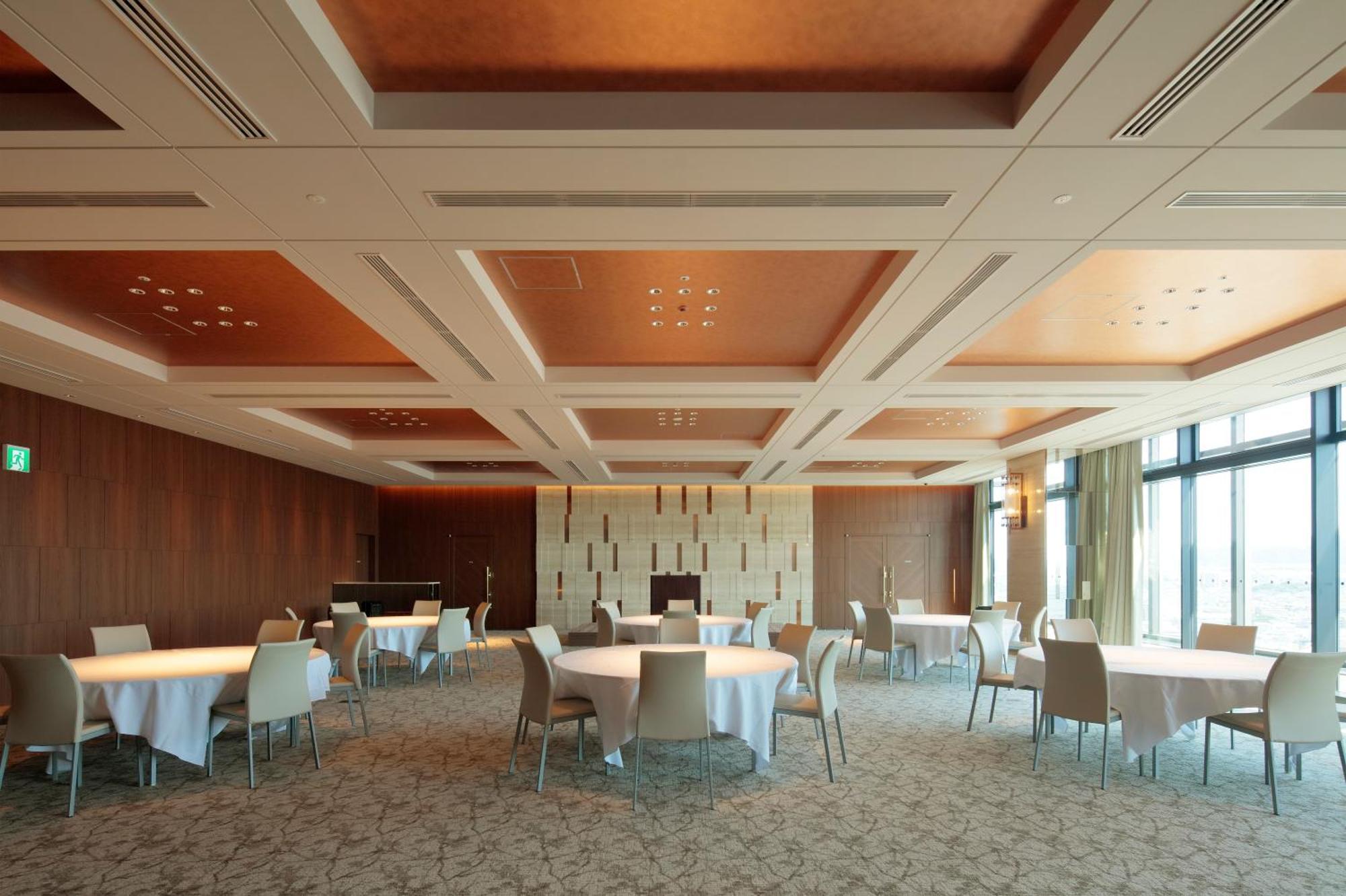 Candeo Hotels Osaka Хираката Екстериор снимка